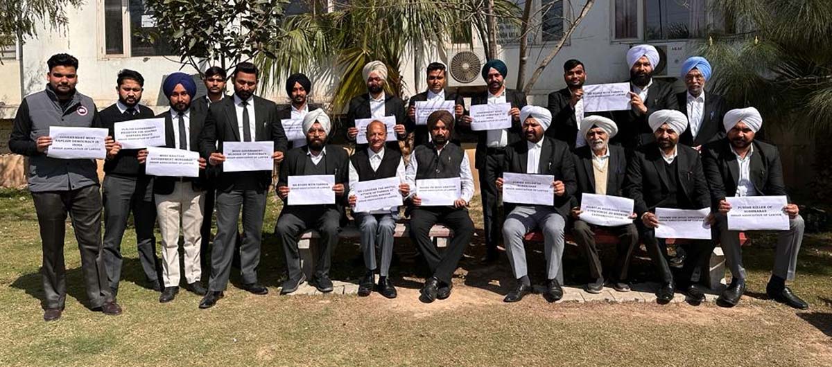 Lawyers condemned the atrocities committed by the central government and the Haryana police on farmers during the farmers' movement